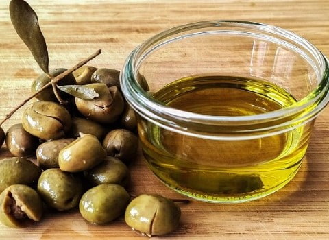 خرید و فروش روغن زیتون بدون بو خارجی با شرایط فوق العاده